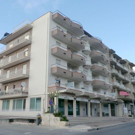 Апартаменты Casa Nica Модика Экстерьер фото